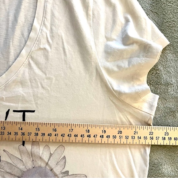 Don’t Quit Your Daydream Life Is Good Tee Shirt White Lavender Daisy Size XL - Picture 5 of 12